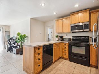 5585 E Pacific Coast Highway