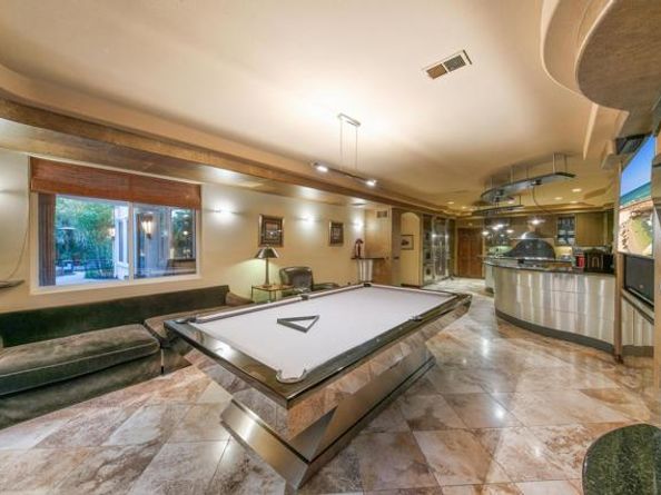 6557 Coneflower Drive, Carlsbad CA 92011