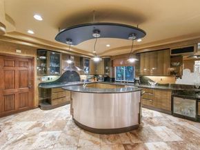 6557 Coneflower Drive, Carlsbad CA 92011