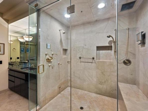 6557 Coneflower Drive, Carlsbad CA 92011