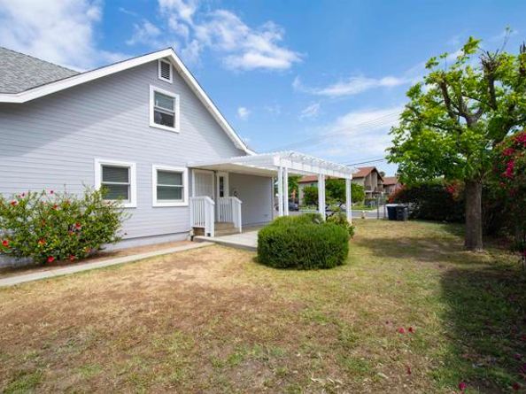 405 N Juniper Street, Escondido CA 92025