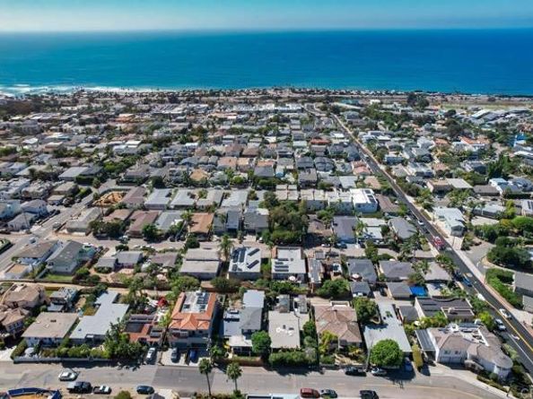 2034 Mackinnon Avenue, Cardiff By The Sea (encinitas) CA 92007