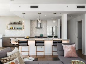 700 W E Street 1904, San Diego CA 92101