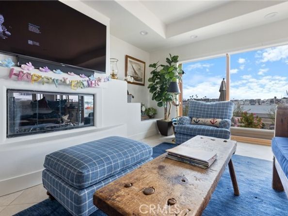 300 South Bayfront, Newport Beach CA 92662
