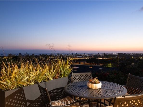 1007 White Sails Way, Corona Del Mar (newport Beach) CA 92625