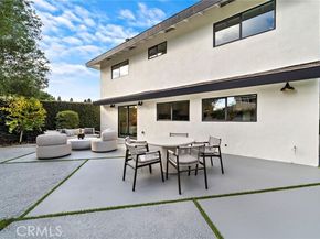 5262 Glenroy Dr, Huntington Beach CA 92649