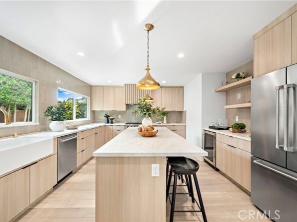 5262 Glenroy Dr, Huntington Beach CA 92649