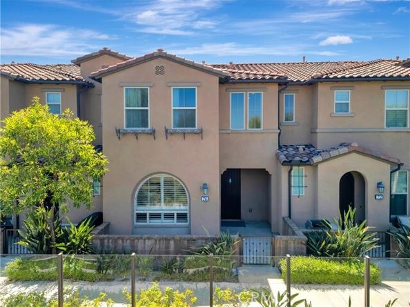 76 Finch, Lake Forest (el Toro) CA 92630