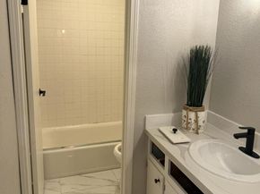 1040 Mohr Lane C, Concord CA 94518