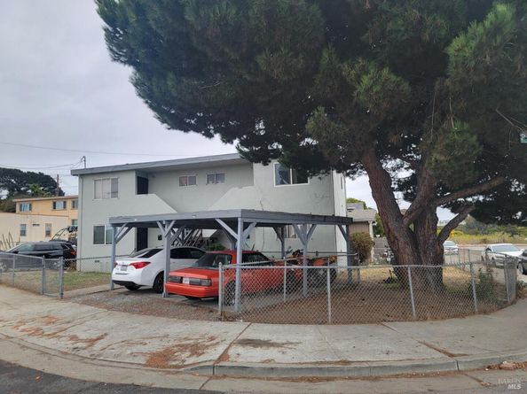 2300 Foothill Avenue, Richmond CA 94804