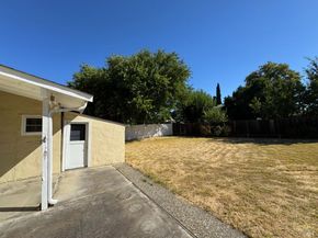 2040 Las Lomas Court, Concord CA 94519