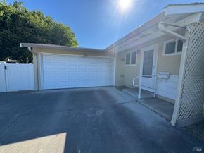 2040 Las Lomas Court, Concord CA 94519