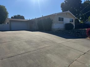 2040 Las Lomas Court, Concord CA 94519