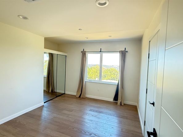 221 El Toyonal Street, Orinda CA 94563