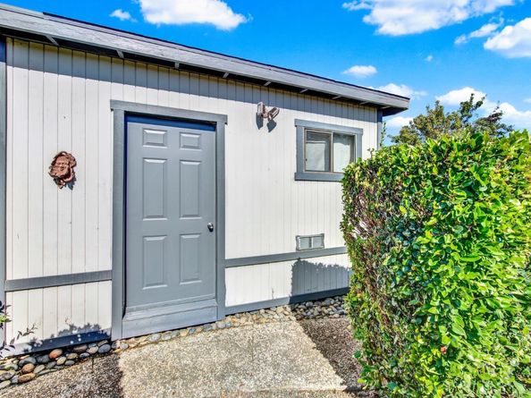 1835 Egret Lane, Hayward CA 94545