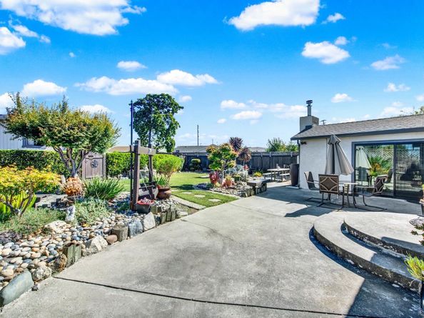 1835 Egret Lane, Hayward CA 94545