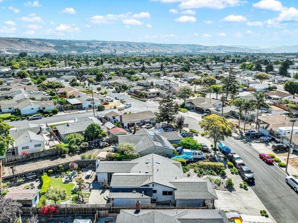 1835 Egret Lane, Hayward CA 94545