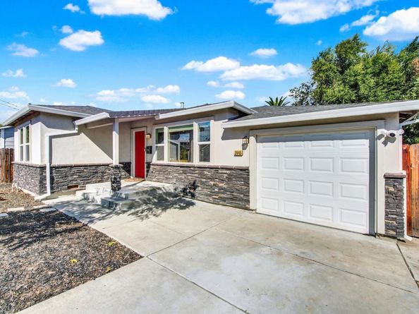 2445 Maple Avenue, Concord CA 94520
