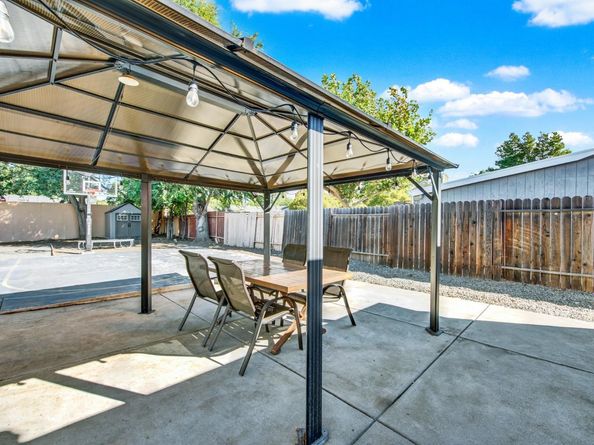 2445 Maple Avenue, Concord CA 94520