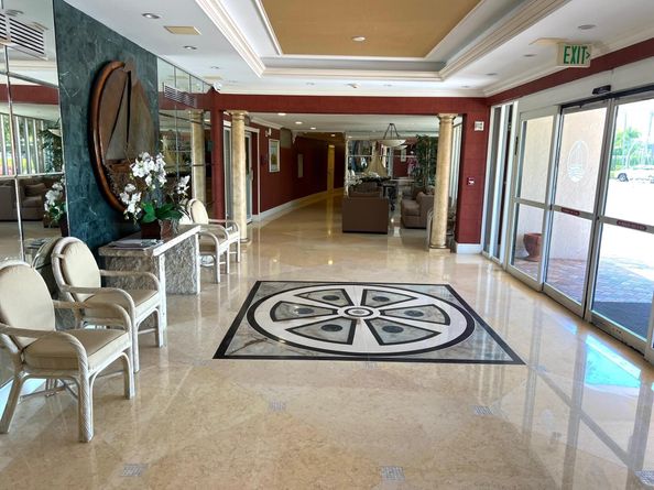 5200 N Flagler Drive 803, West Palm Beach FL 33407