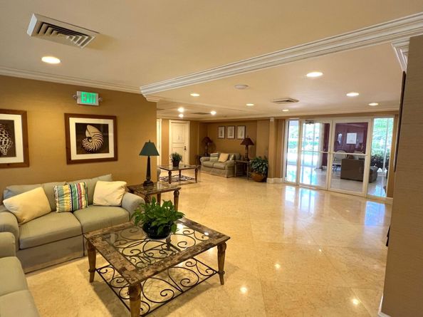 5200 N Flagler Drive 803, West Palm Beach FL 33407