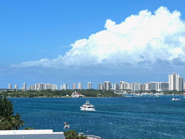 5200 N Flagler Drive 803, West Palm Beach FL 33407