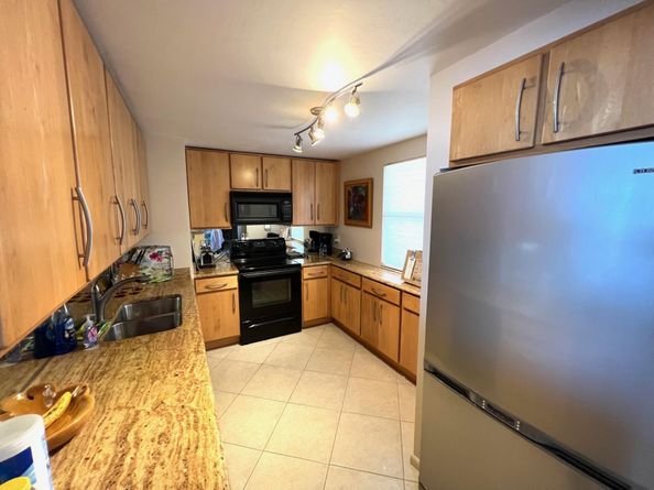 5200 N Flagler Drive 803, West Palm Beach FL 33407