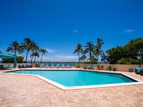 5200 N Flagler Drive 803, West Palm Beach FL 33407