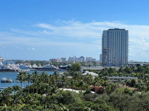 5200 N Flagler Drive 803, West Palm Beach FL 33407