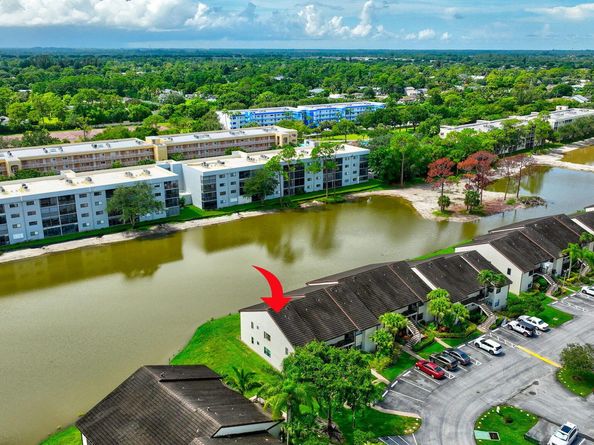 7618 Tahiti Lane 201, Lake Worth FL 33467