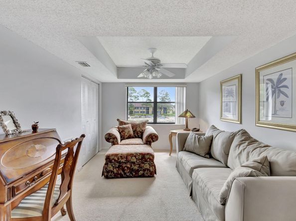 7618 Tahiti Lane 201, Lake Worth FL 33467