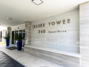 340 Sunset Dr