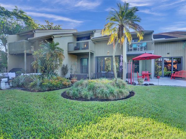97 NE 17 Ct 97, Fort Lauderdale FL 33305