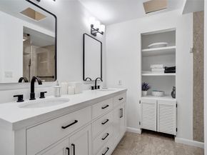 97 NE 17 Ct 97, Fort Lauderdale FL 33305