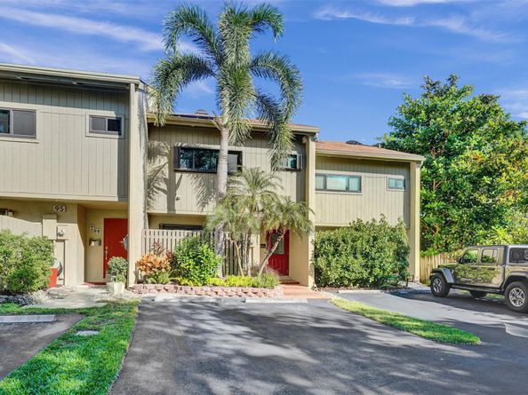 97 NE 17 Ct 97, Fort Lauderdale FL 33305