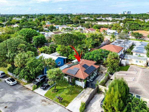 707 Talladega Street, West Palm Beach FL 33405