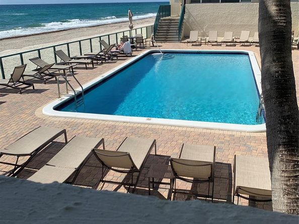 1239 Hillsboro Mile 405, Hillsboro Beach FL 33062