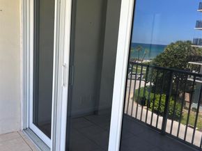 1239 Hillsboro Mile 405, Hillsboro Beach FL 33062