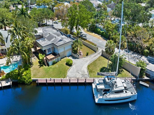 1401 SE 9th St, Fort Lauderdale FL 33316