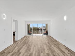 3930 Inverrary Blvd 702, Lauderhill FL 33319