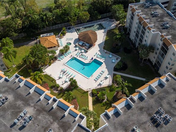 3930 Inverrary Blvd 702, Lauderhill FL 33319