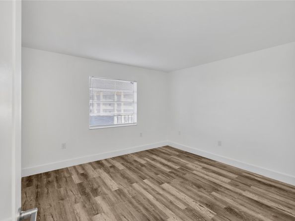 3930 Inverrary Blvd 702, Lauderhill FL 33319