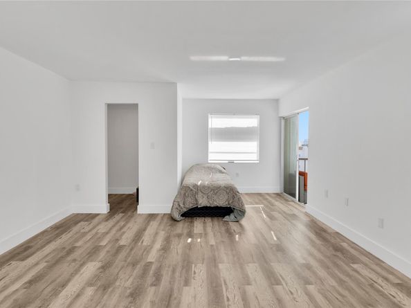 3930 Inverrary Blvd 702, Lauderhill FL 33319
