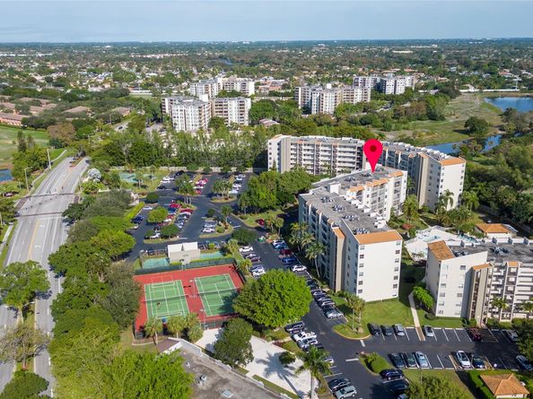 3930 Inverrary Blvd 702, Lauderhill FL 33319