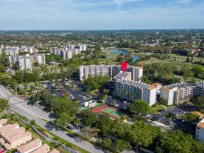 3930 Inverrary Blvd 702, Lauderhill FL 33319