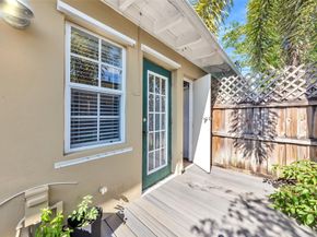805 NE 17th Ave 4, Fort Lauderdale FL 33304