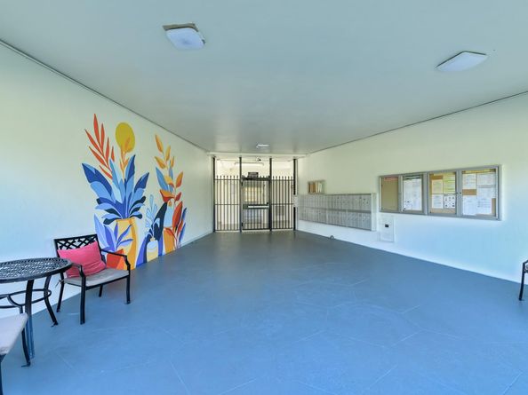 3506 NW 49th Ave 416, Lauderdale Lakes FL 33319