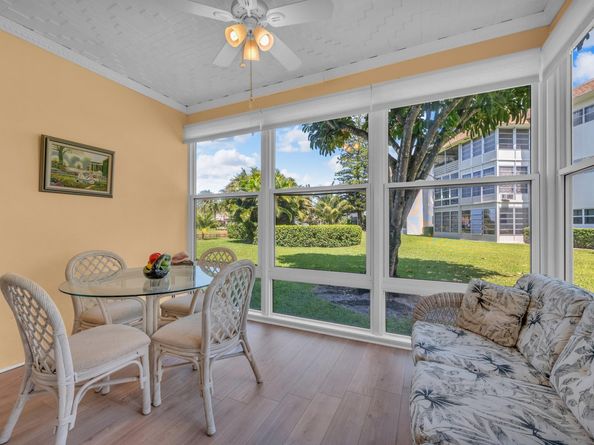 3506 NW 49th Ave 416, Lauderdale Lakes FL 33319