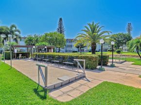 3506 NW 49th Ave 416, Lauderdale Lakes FL 33319