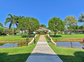 3506 NW 49th Ave 416, Lauderdale Lakes FL 33319